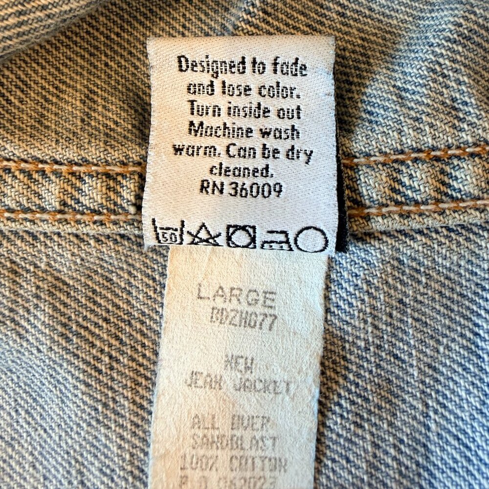CALVIN KLEIN JEAN JACKET ~ SIZE L - Picture 3 of 8